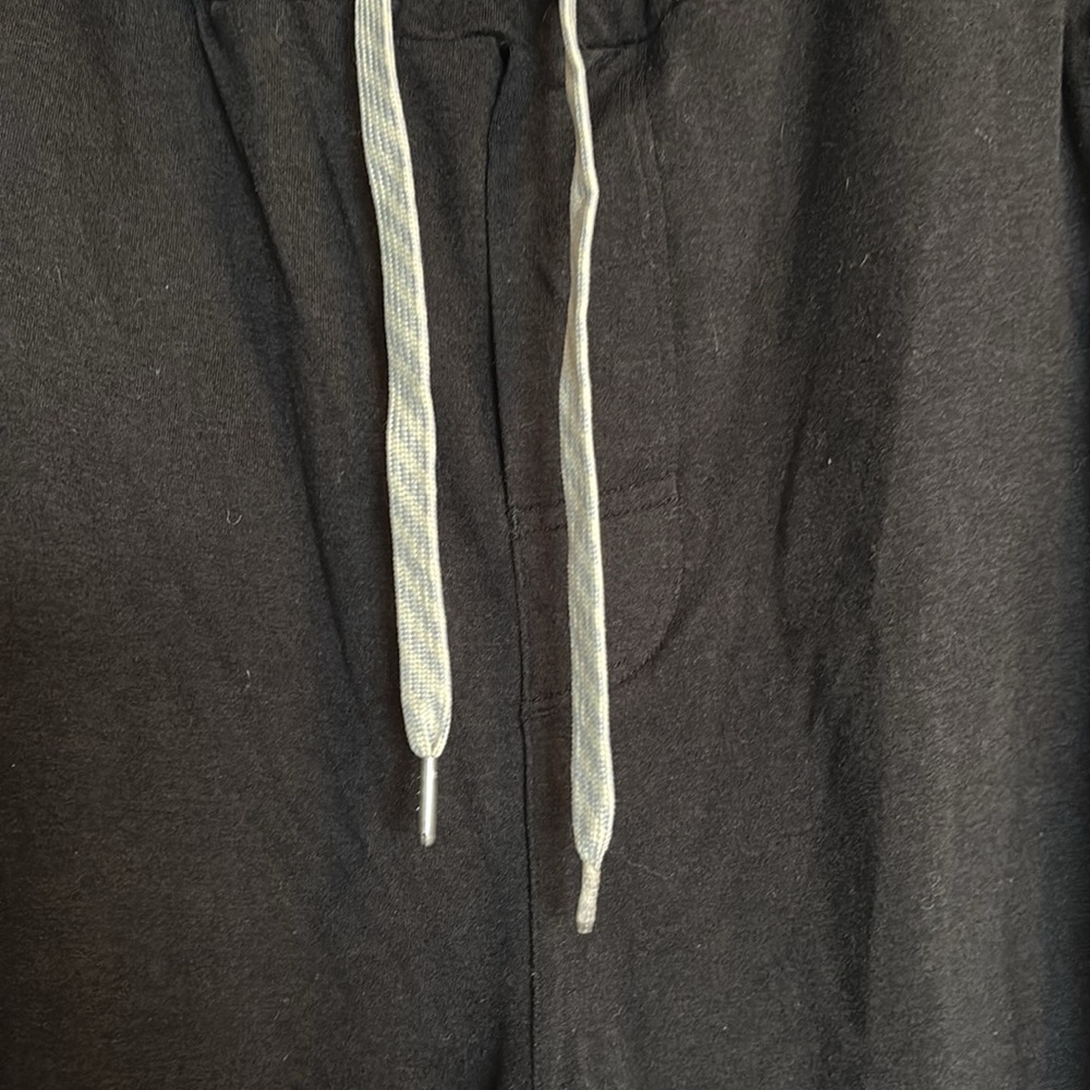Vuori Black Sweatpants with White Drawstring - Picture 4 of 9
